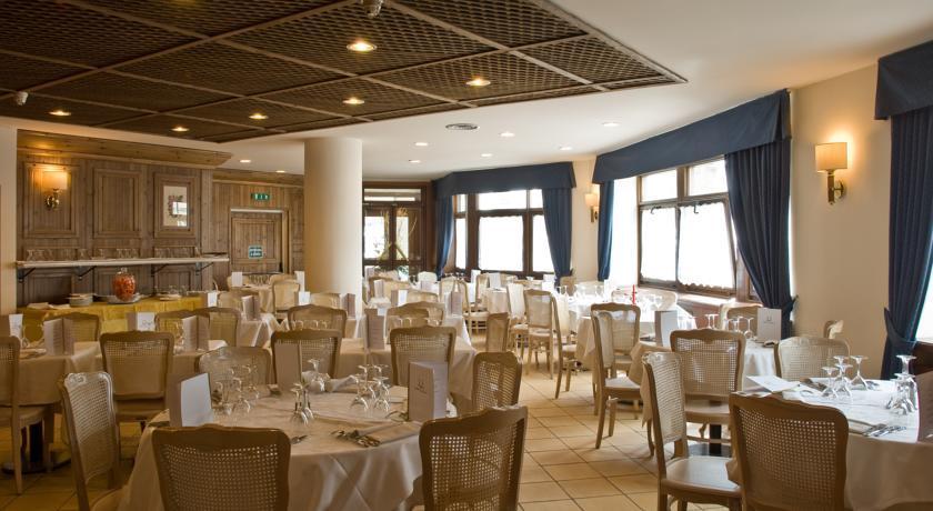 Hotel Alaska Cortina Cortina dʼAmpezzo Exteriér fotografie