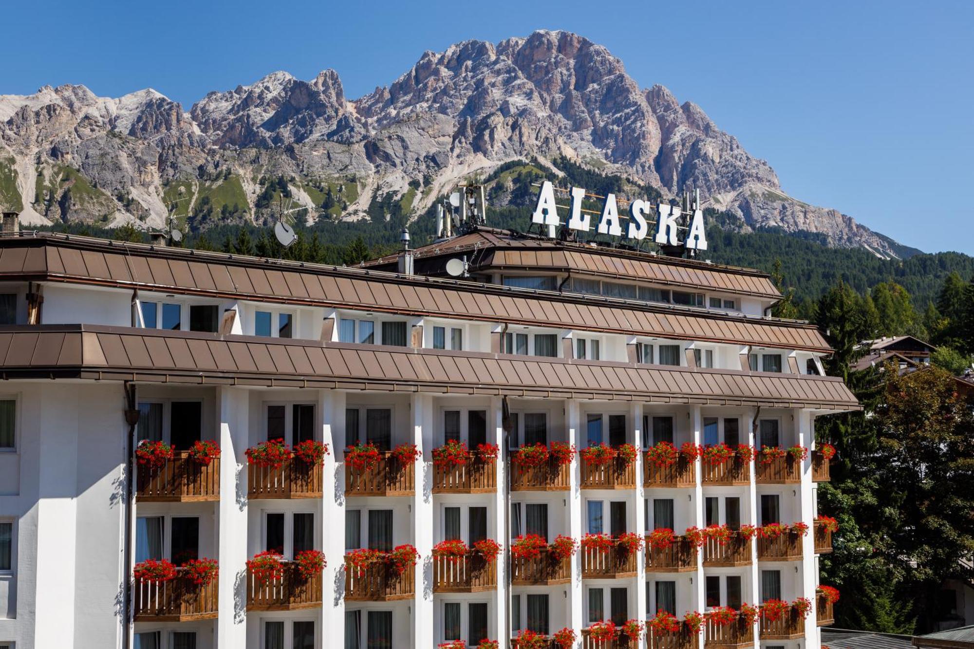 Hotel Alaska Cortina Cortina dʼAmpezzo Exteriér fotografie