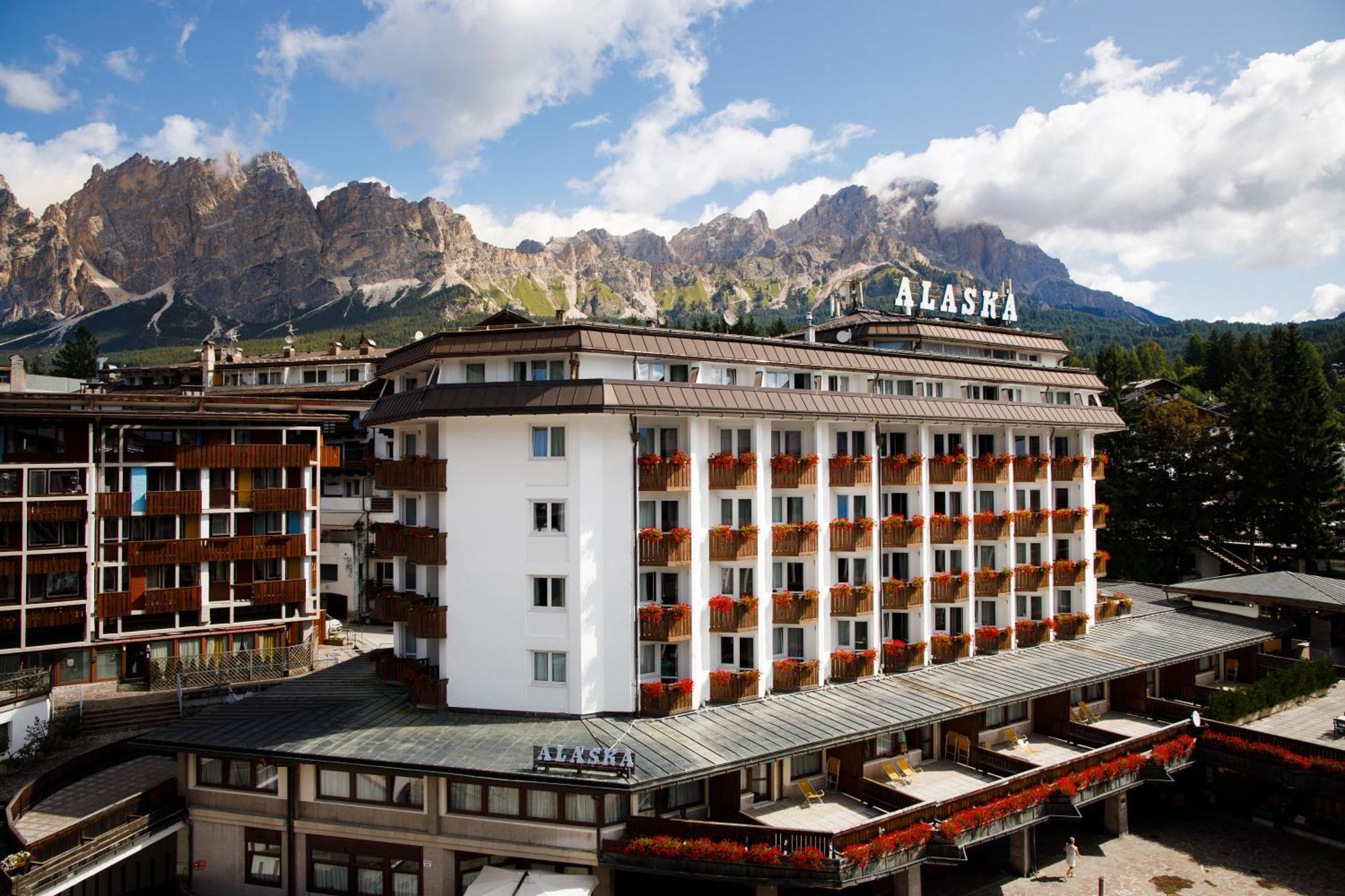 Hotel Alaska Cortina Cortina dʼAmpezzo Exteriér fotografie