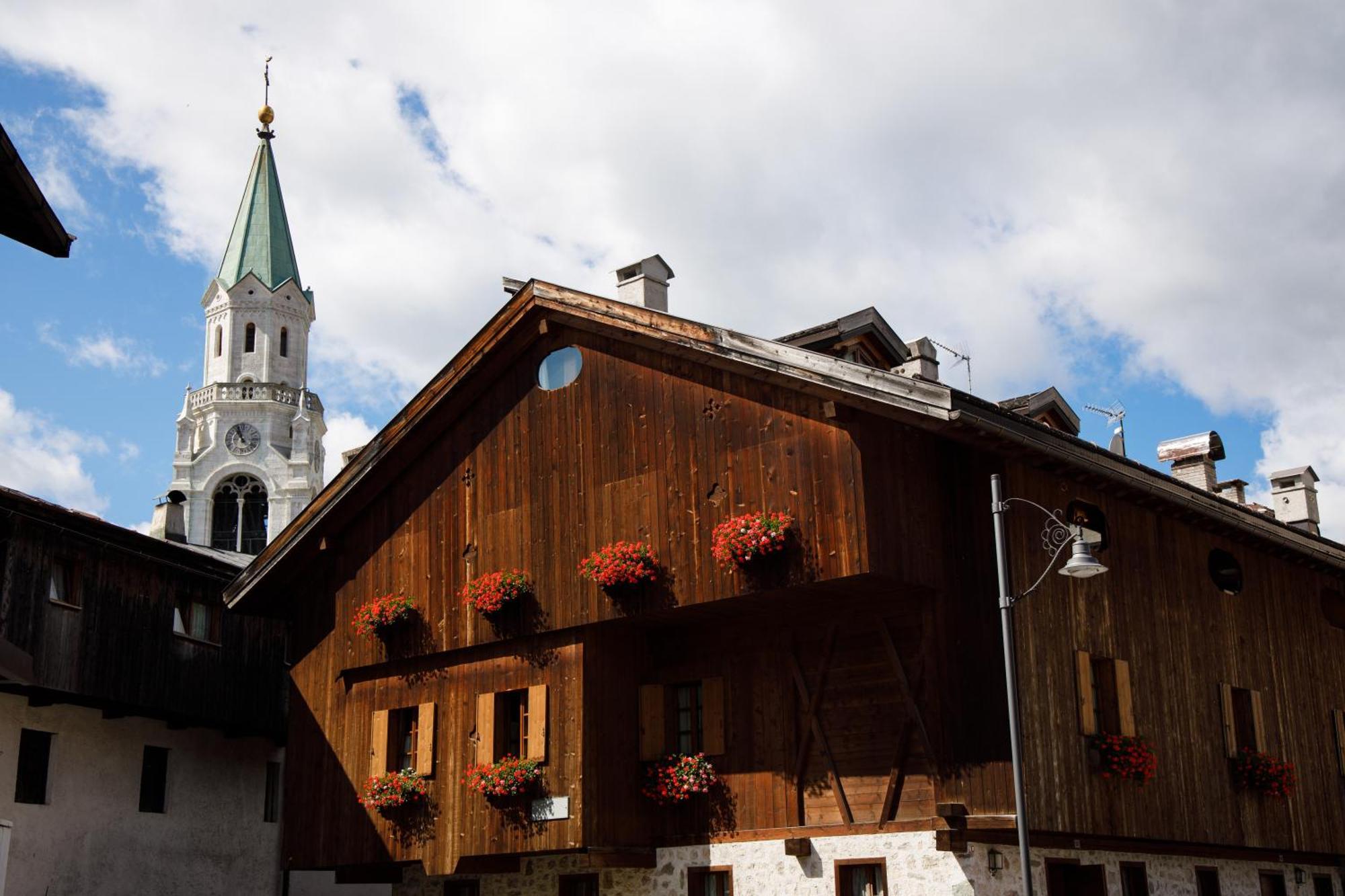 Hotel Alaska Cortina Cortina dʼAmpezzo Exteriér fotografie