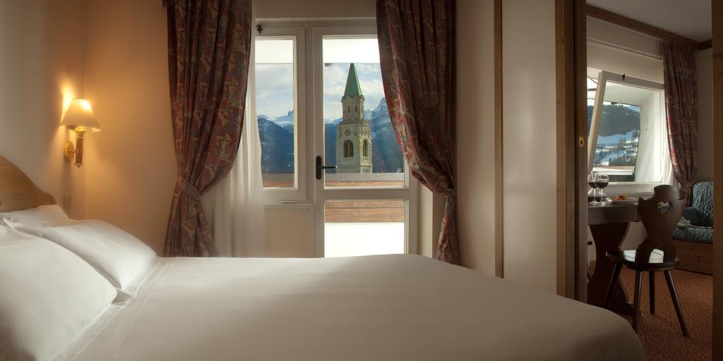 Hotel Alaska Cortina Cortina dʼAmpezzo Exteriér fotografie